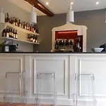 Casa Arizzoli Hotel 3*