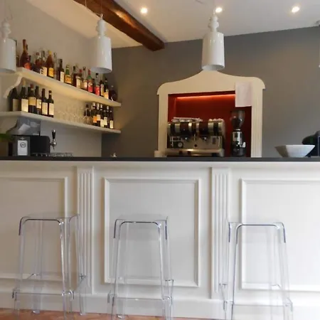 Casa Arizzoli Ξενοδοχείο 3*