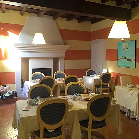 Casa Arizzoli فندق
