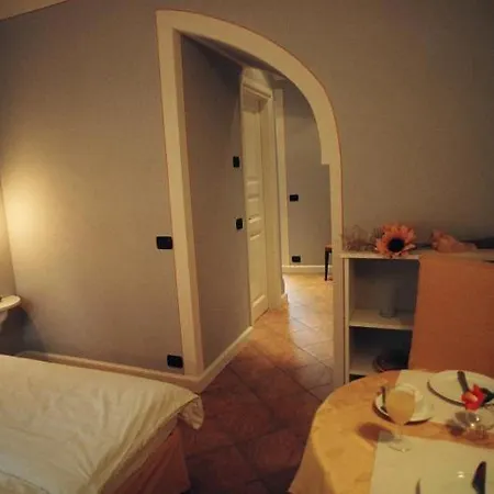 Casa Arizzoli 3* カンノビオ