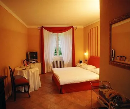 Casa Arizzoli Hotel 3*