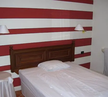Casa Arizzoli 3* カンノビオ