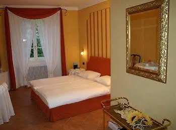 Casa Arizzoli カンノビオ
